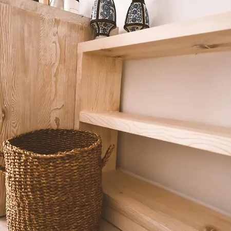 Saman Apartment
